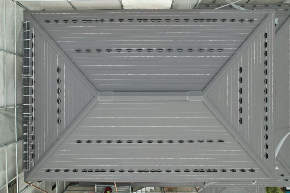 瓦屋根からガルバリウム鋼板屋根葺き替えと外壁フルリフォーム